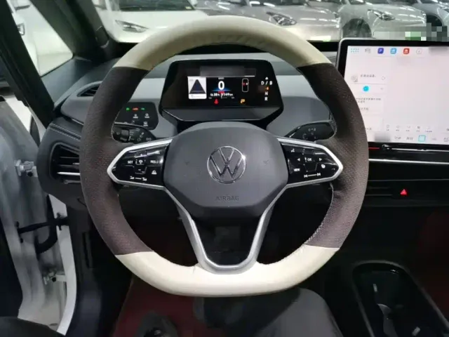Volkswagen ID.3 — Фото автомобиля 10