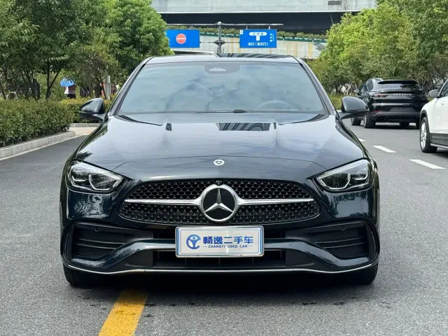 Mercedes-Benz C-Class — Фото автомобиля 2