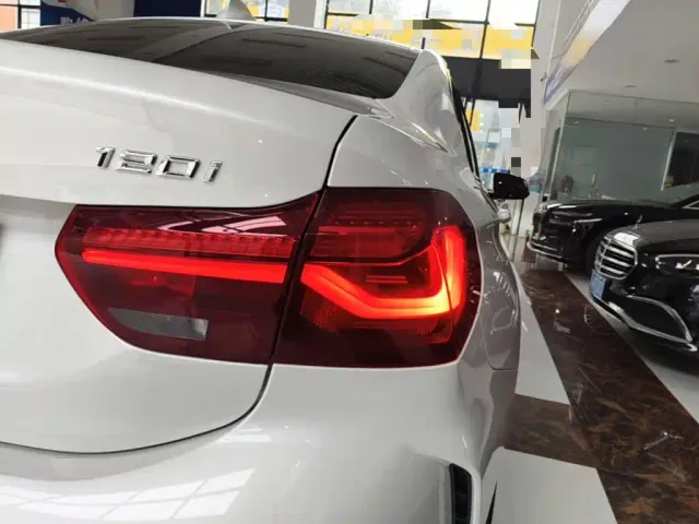 BMW 1 Series — Фото автомобиля 7