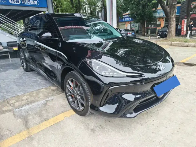IM Motors LS6 — Фото автомобиля 3