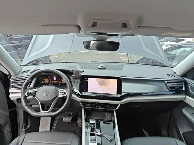 Volkswagen Teramont — Фото автомобиля 9