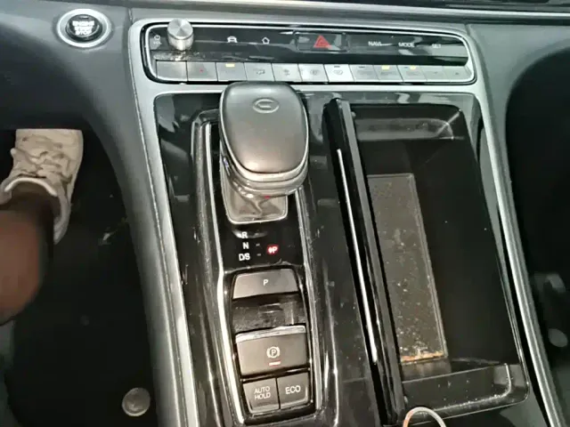 GAC Trumpchi M8 — Фото автомобиля 13
