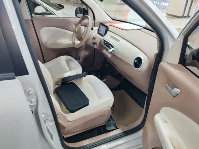 Wuling Hongguang Mini EV — Фото автомобиля 24