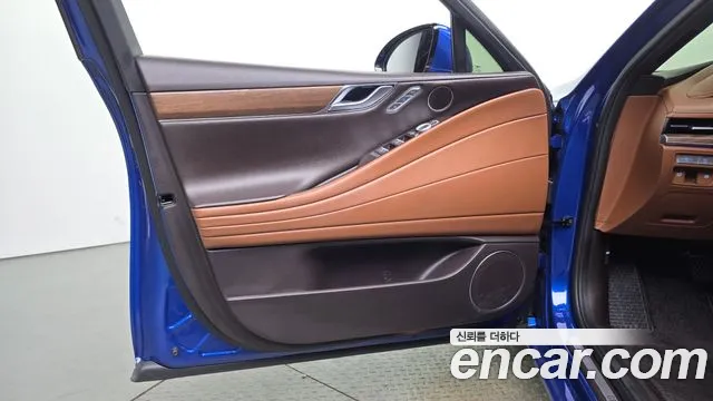 Genesis G80 RG3 — Фото автомобиля 13