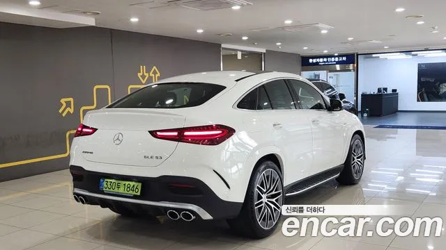 Mercedes-Benz GLE-Class — Фото автомобиля 4