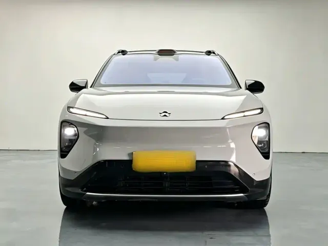 Nio ES7 — Фото автомобиля 17