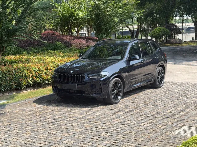 Фотография автомобиля — BMW X3