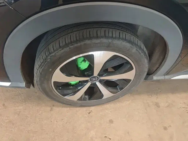 BYD Song PLUS — Фото автомобиля 22