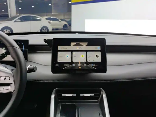 BYD Qin PLUS — Фото автомобиля 13
