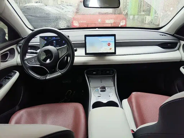 BYD Seal 05 DM-i — Фото автомобиля 9