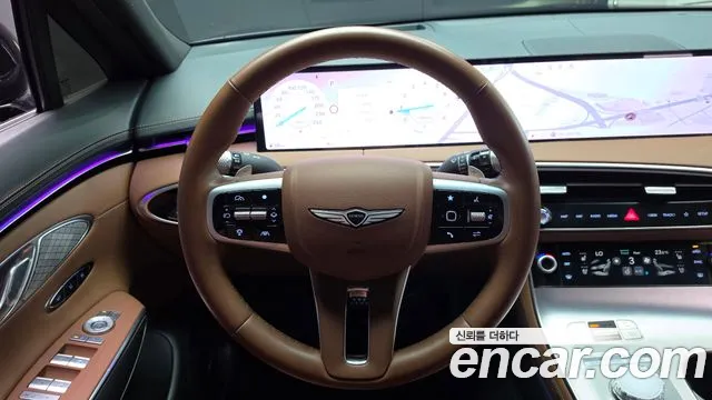 Genesis GV70 — Фото автомобиля 18