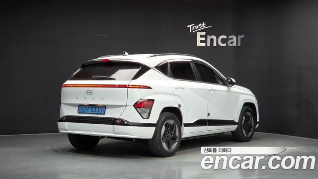 Hyundai Kona SX2 — Фото автомобиля 2