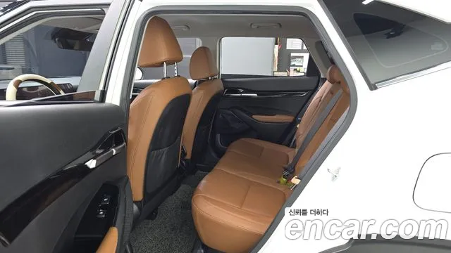 Kia Seltos New — Фото автомобиля 17