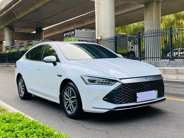 BYD Qin PLUS — Фото автомобиля 3