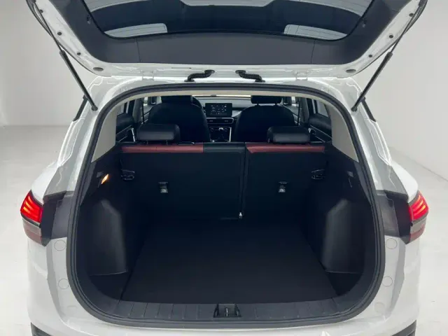 Geely Binyue — Фото автомобиля 20