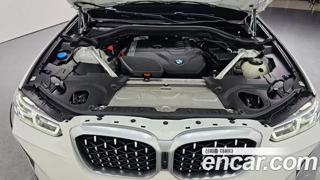 BMW X4 — Фото автомобиля 6