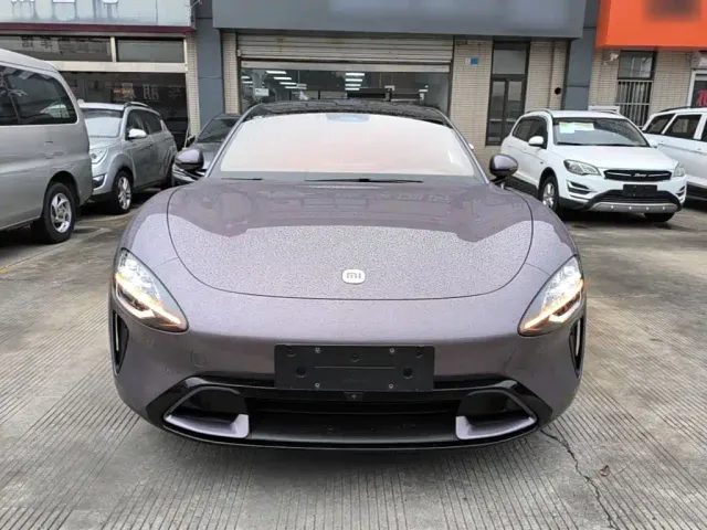 Xiaomi SU7 — Фото автомобиля 2