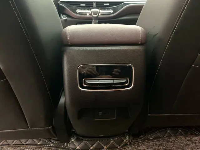 GAC Trumpchi M6 — Фото автомобиля 8
