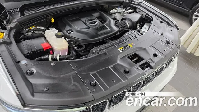 Jeep Cherokee WL — Фото автомобиля 9