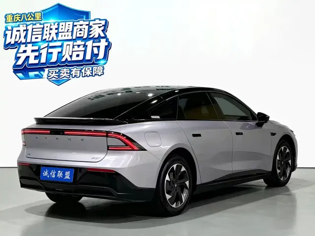 Xpeng P7+ — Фото автомобиля 6