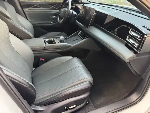 BYD Qin L — Фото автомобиля 7