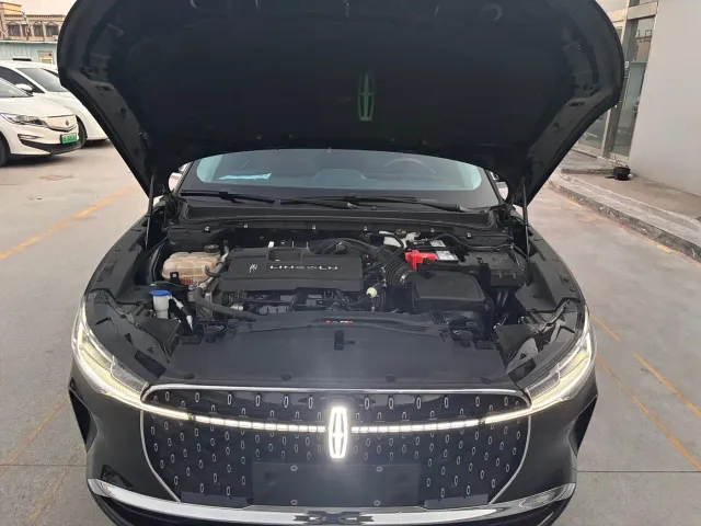 Lincoln Z — Фото автомобиля 17