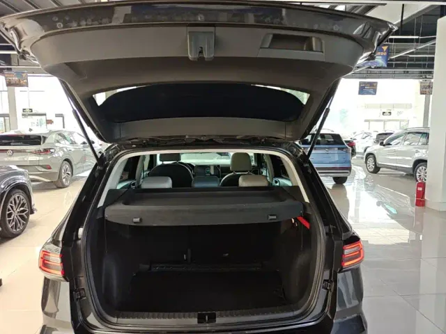 Volkswagen Tharu — Фото автомобиля 14