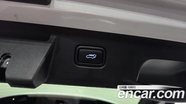Hyundai Tucson Tucson (NX4) Бензин 1.6 турбо 2WD — Фото автомобиля 20