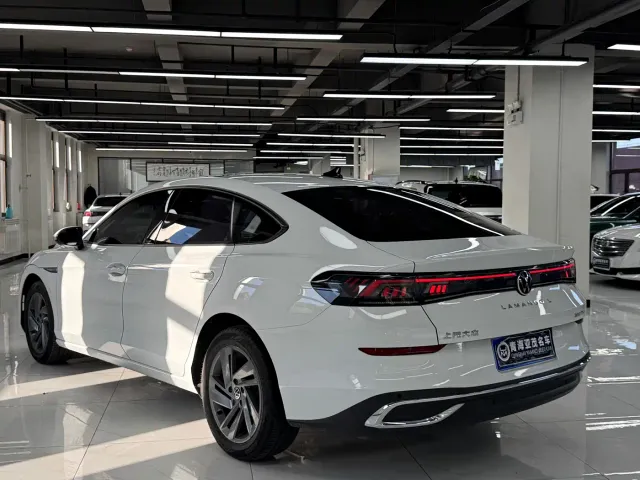 Volkswagen Lamando — Фото автомобиля 14