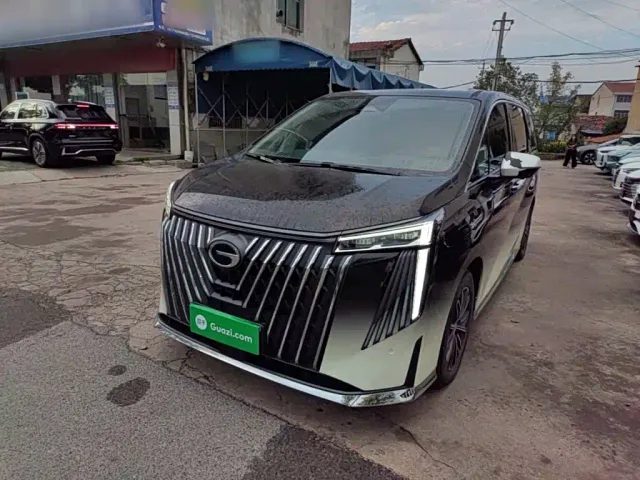 Фотография автомобиля — GAC Trumpchi M8