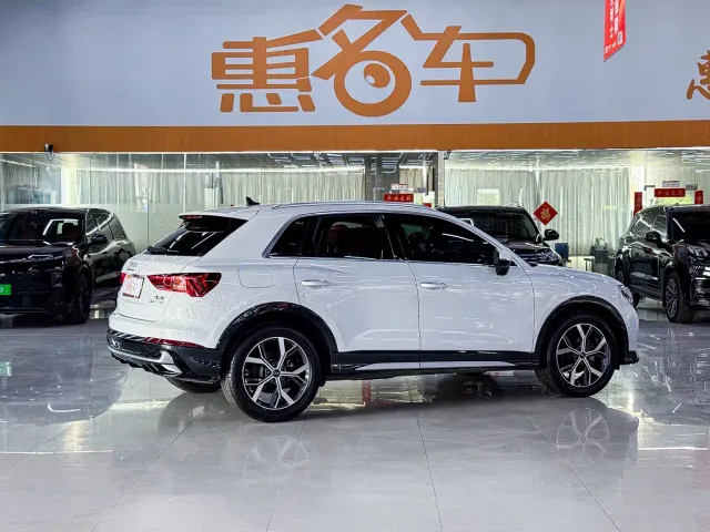 Audi Q3 — Фото автомобиля 9