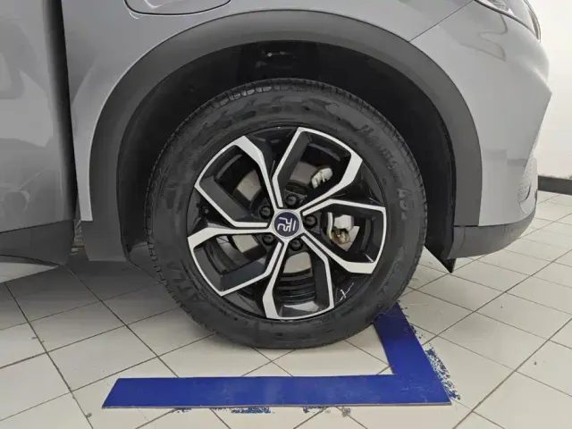 BYD Yuan PLUS — Фото автомобиля 6