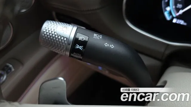 Genesis GV80 2.5T Бензин AWD — Фото автомобиля 27