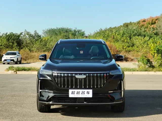 Geely Boyue L — Фото автомобиля 2