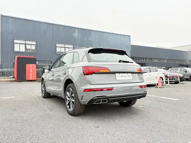 Audi Q5L — Фото автомобиля 7