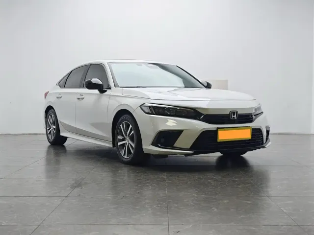 Honda Civic — Фото автомобиля 2