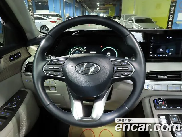 Hyundai Palisade Palisade Дизель 2.2 2WD — Фото автомобиля 9