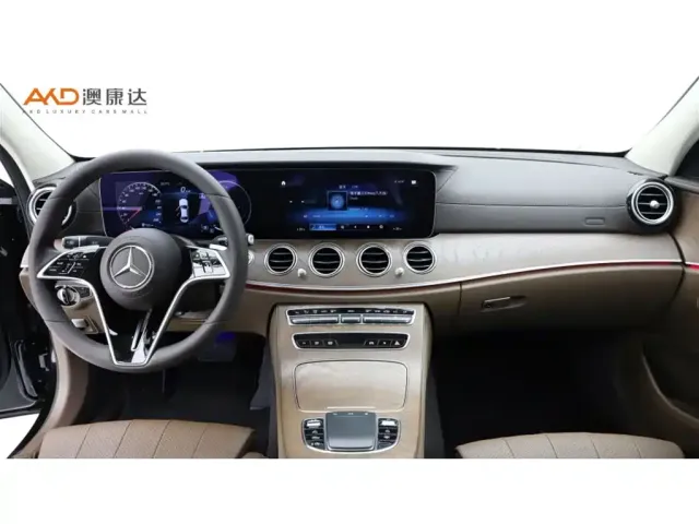Mercedes-Benz E-Class — Фото автомобиля 5