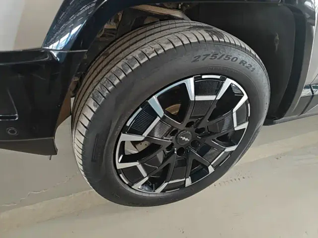 BYD FangChengBao Leopard 8 — Фото автомобиля 22