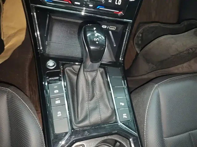 Volkswagen Passat — Фото автомобиля 13