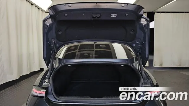 Hyundai Ioniq 6 — Фото автомобиля 20
