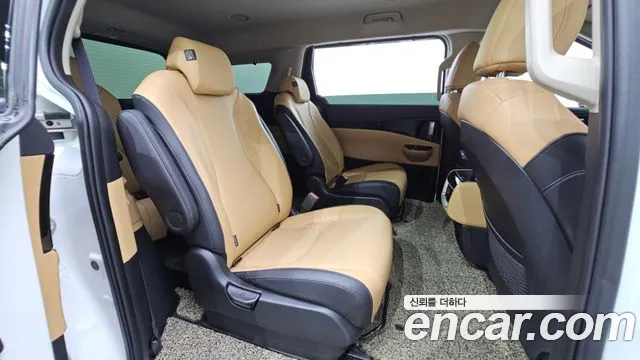 Kia Canival Carnival 4 поколение Дизель 9 мест Noblesse — Фото автомобиля 9