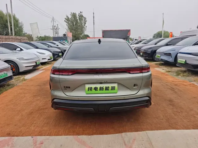 BYD Han L 2025 EV 701KM LiDAR Premium — Фото автомобиля 8