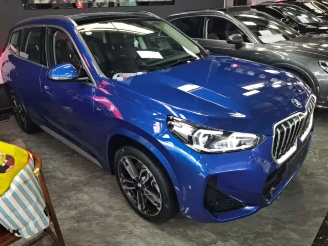 BMW X1 — Фото автомобиля 3