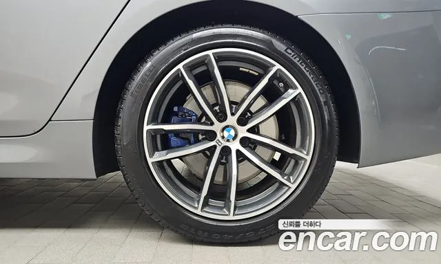 BMW 5 Series G30 — Фото автомобиля 6