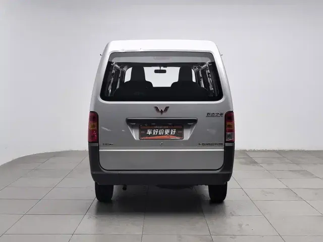 Wuling Zhiguang — Фото автомобиля 4