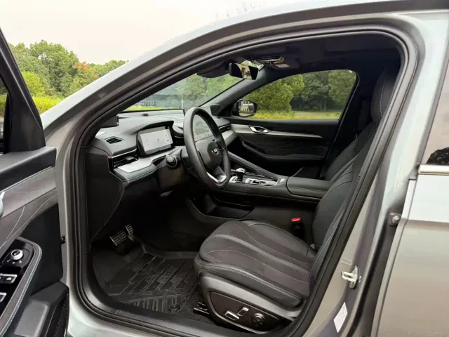 Geely Xingrui — Фото автомобиля 7