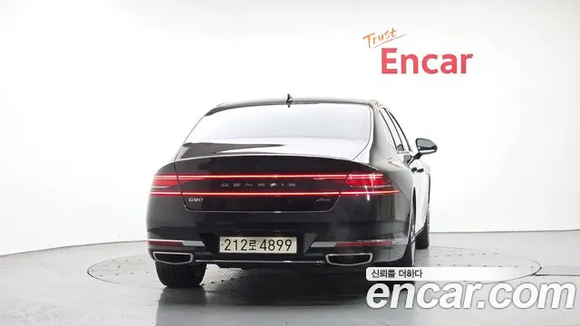 Genesis G90 Бензин 3.5 турбо AWD — Фото автомобиля 4