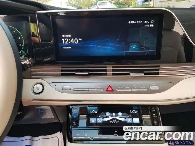 Hyundai Grandeur Grandeur (New) — Фото автомобиля 11