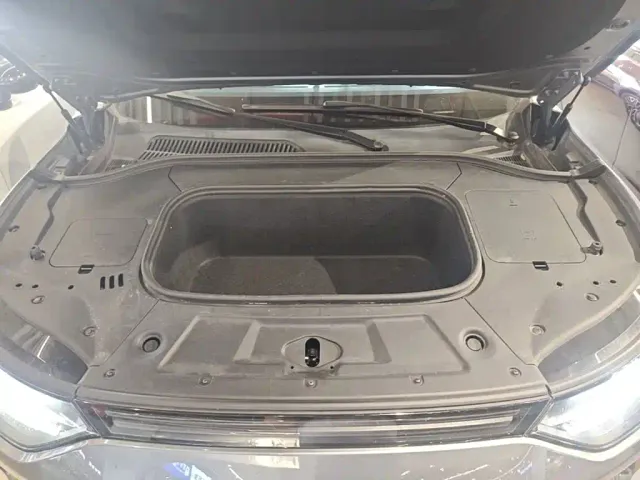 Leapmotor C11 — Фото автомобиля 19